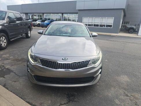 Used 2018 Kia Optima EX FWD image 12