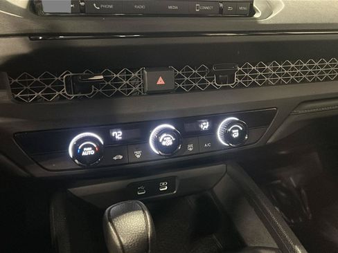 Used 2025 Honda Accord LX image 18