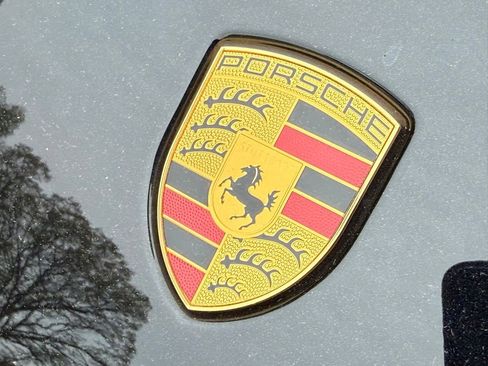 Used 2023 Porsche Macan S AWD/4WD image 17