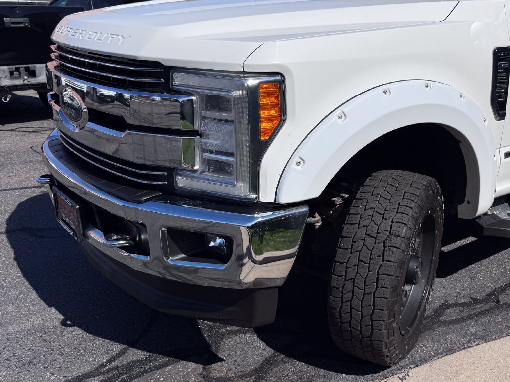 Used 2019 Ford F250 Lariat w/ Lariat Ultimate Package AWD/4WD image 5