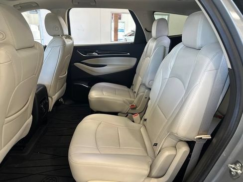 Used 2024 Buick Enclave Essence w/ Experience Buick Package AWD/4WD image 28