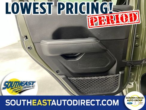 Used 2021 Jeep Wrangler Unlimited Sahara w/ Cold Weather Group image 17