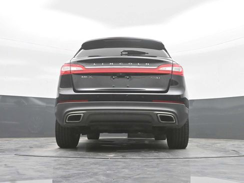 Used 2016 Lincoln MKX Reserve w/ Driver Assistance Package AWD/4WD image 34