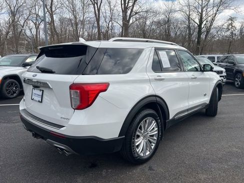 Used 2022 Ford Explorer King Ranch w/ Premium Technology Package image 35