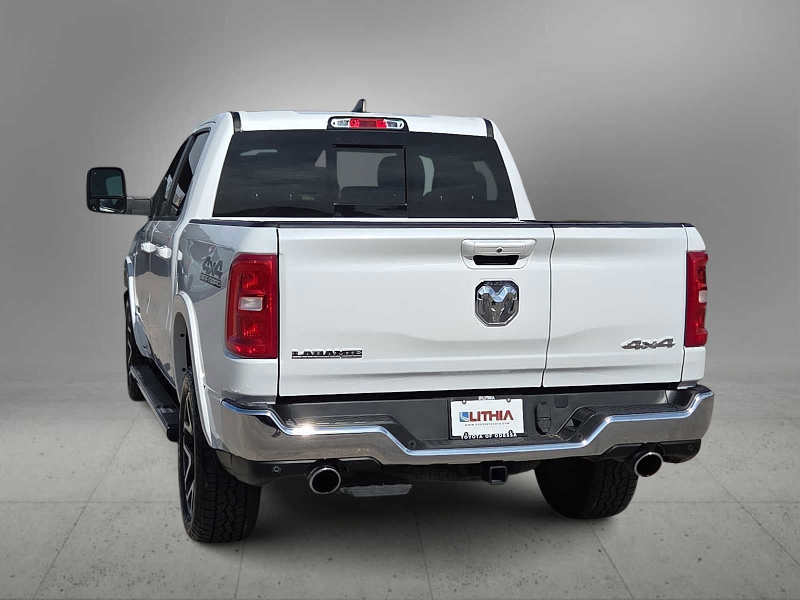 Used 2025 RAM 1500 Laramie w/ Trailer Tow Group AWD/4WD image 7