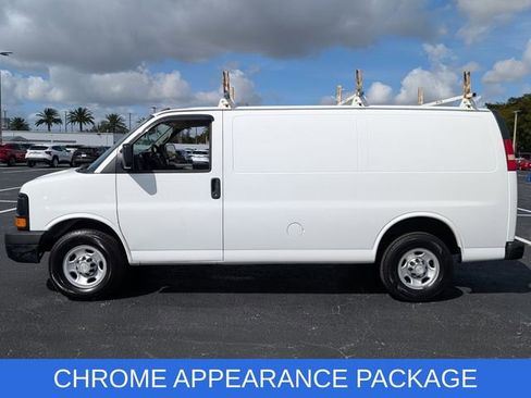 Used 2015 Chevrolet Express 2500 image 4