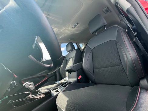 Certified 2025 Kia Soul GT-Line w/ GT-Line Technology Package FWD image 13