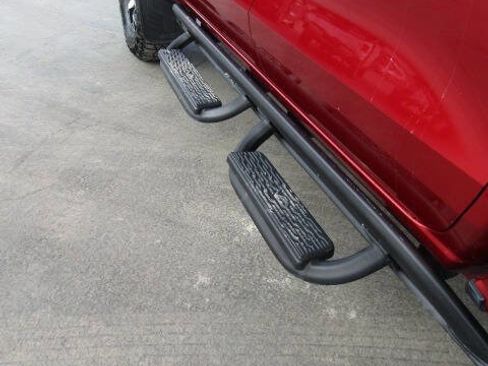 Used 2023 GMC Canyon AT4X AWD/4WD image 7
