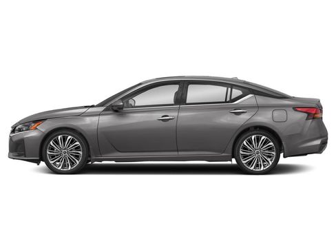 Used 2024 Nissan Altima 2.5 SL image 13