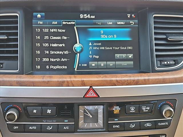 Used 2015 Hyundai Genesis 3.8 w/ Option Group 04 RWD image 10