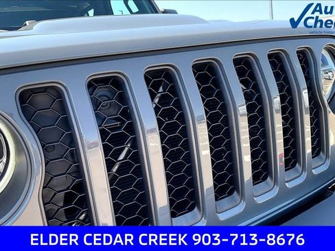Used 2020 Jeep Gladiator Rubicon AWD/4WD image 31