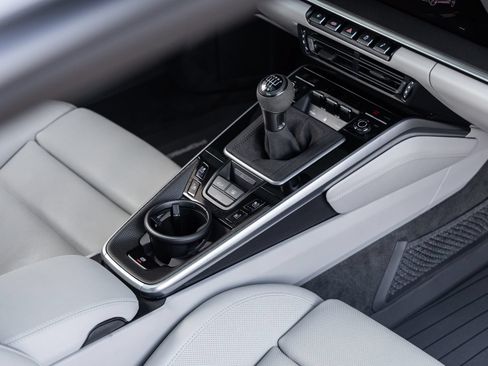 Certified 2024 Porsche 911 Carrera 4S AWD/4WD image 41