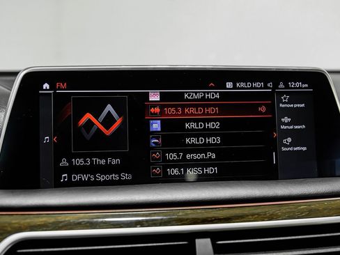 Used 2020 BMW 750i xDrive w/ Executive Package AWD/4WD image 30