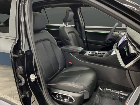 Used 2024 Jeep Wagoneer Launch Edition image 34