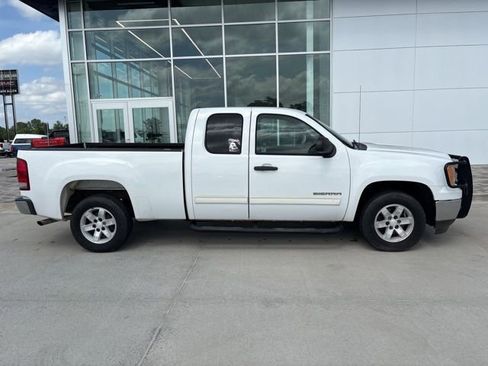Used 2010 GMC Sierra 1500 SLE w/ Power Pack Plus image 2