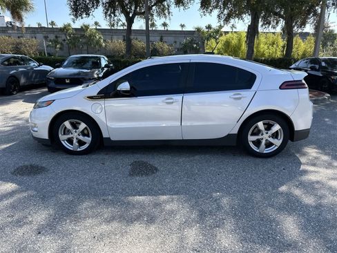Used 2015 Chevrolet Volt image 3