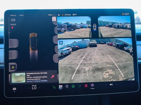 Used 2023 Tesla Model Y Long Range AWD/4WD image 25