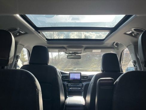 Used 2022 Ford Explorer Limited w/ Equipment Group 301A image 20