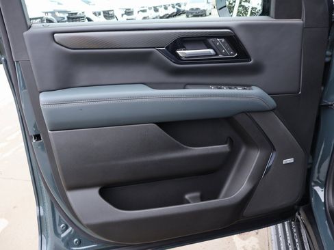 New 2026 GMC Yukon AT4 w/ AT4 Premium Plus Package image 12