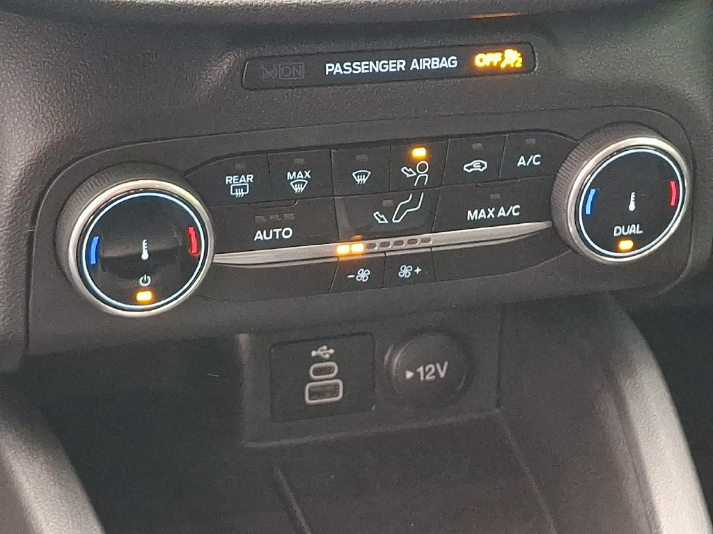 Used 2025 Ford Escape Active AWD/4WD image 15