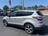 Used 2017 Ford Escape SE w/ Equipment Group 201A image 5