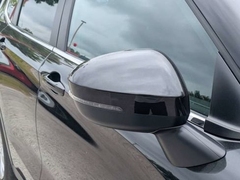 Used 2025 Mitsubishi Outlander ES FWD image 10