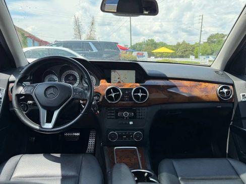 Used 2015 Mercedes-Benz GLK 350 4MATIC w/ Premium 1 Package image 30