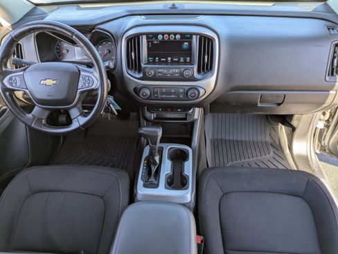 Used 2018 Chevrolet Colorado LT w/ LT Convenience Package image 14
