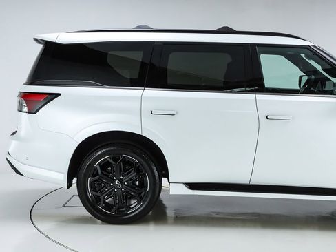 New 2026 INFINITI QX80 4WD image 52