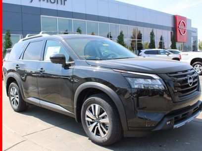 New 2025 Nissan Pathfinder SL