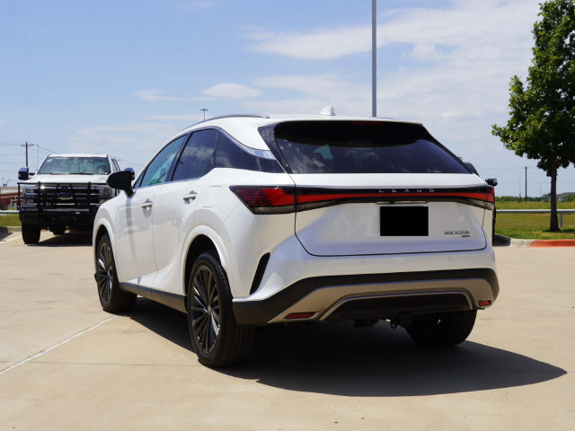Used 2025 Lexus RX 350h w/ Kick Sensor & Tow Package AWD/4WD image 8
