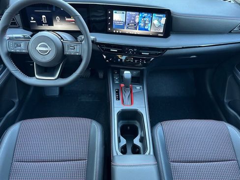 New 2026 Nissan Kicks SR w/ Cold Weather Package image 11