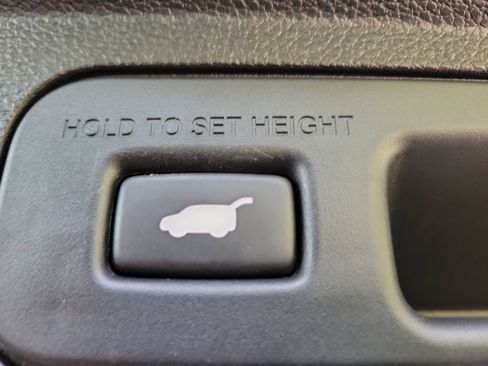 Used 2025 Honda Odyssey Elite image 12