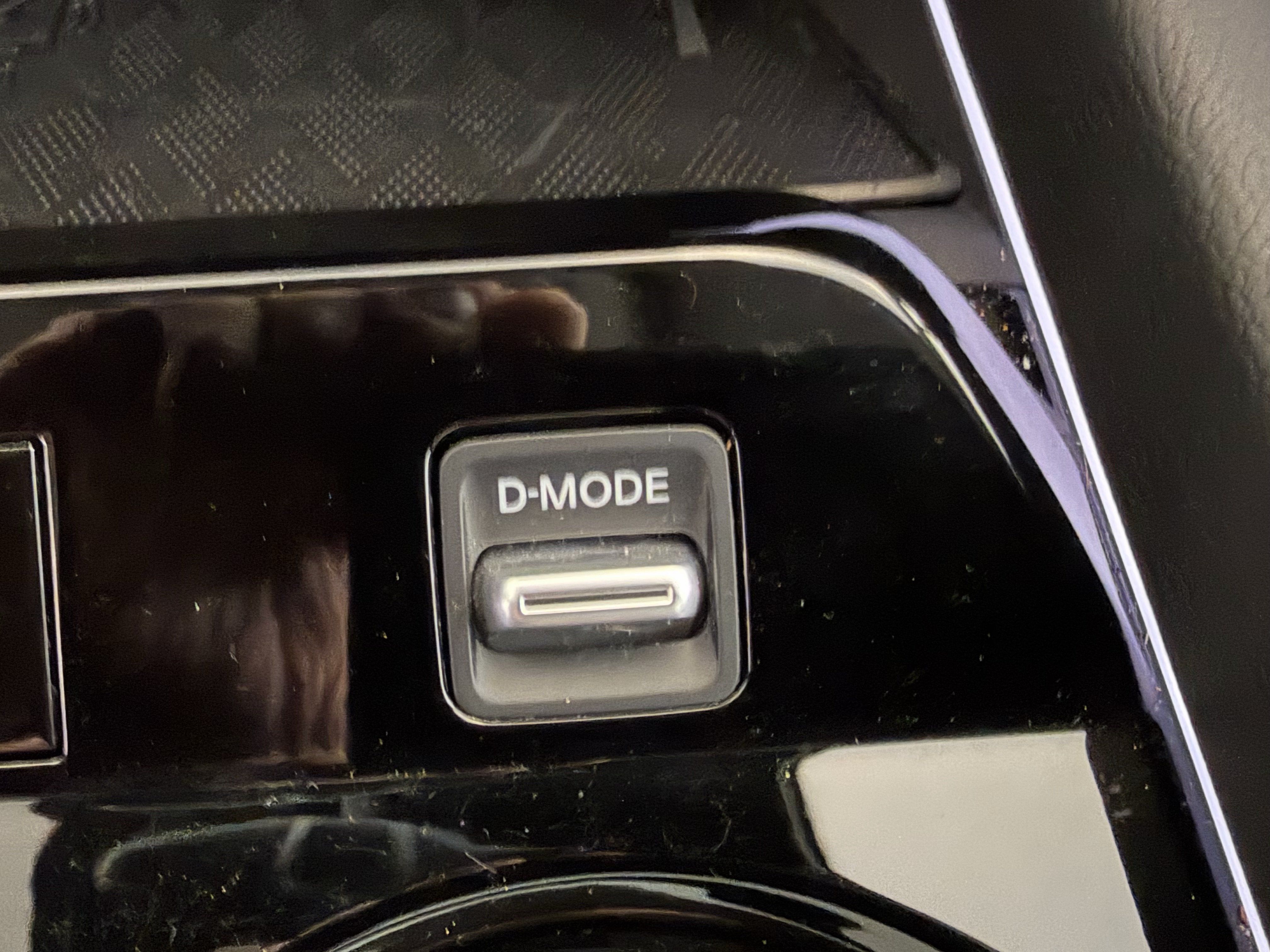 Certified 2025 Nissan Murano SL AWD/4WD image 33