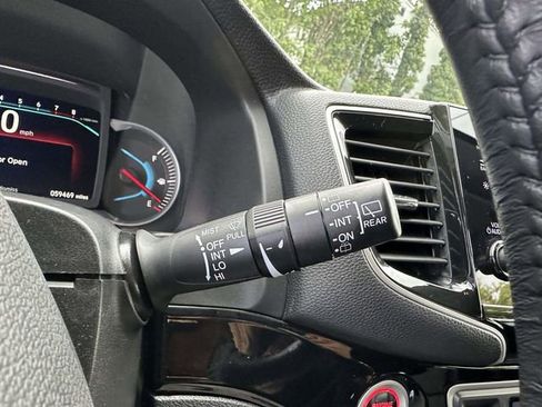 Certified 2020 Honda Pilot Touring image 27