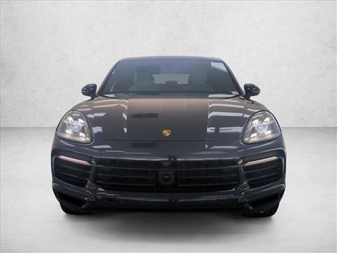 Used 2019 Porsche Cayenne S AWD/4WD image 2