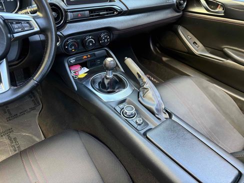 Used 2017 MAZDA MX-5 Miata RF Club w/ Brembo/BBS Package image 47