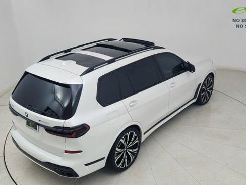 Used 2025 BMW X7 M60i AWD/4WD image 80