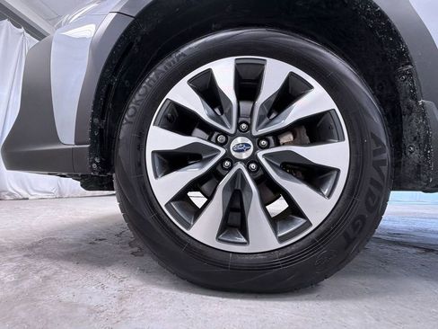 Used 2023 Subaru Outback Limited image 14