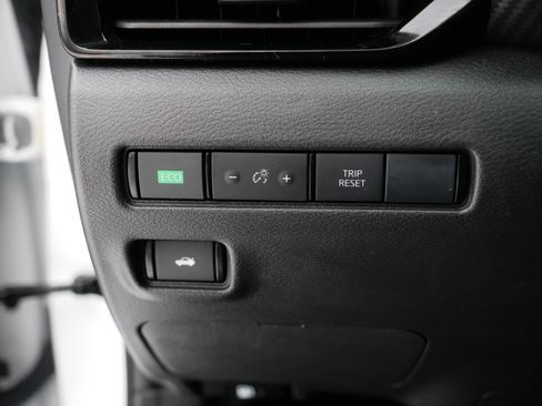 Certified 2022 Nissan Sentra SV w/ All-Weather Package image 26