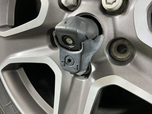 Used 2021 Jeep Wrangler Unlimited Sport AWD/4WD image 9