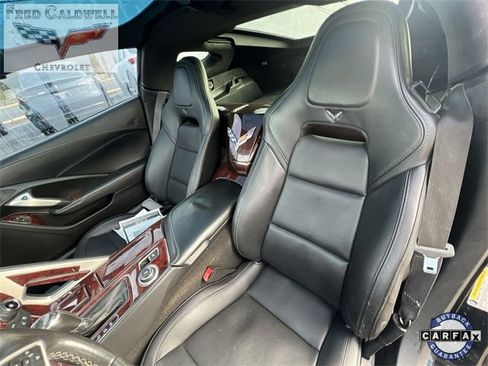 Used 2015 Chevrolet Corvette Stingray Coupe w/ 3LT Preferred Equipment Group image 19