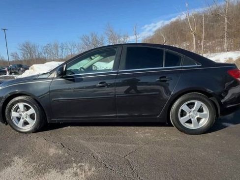 Used 2014 Chevrolet Cruze LT FWD image 5