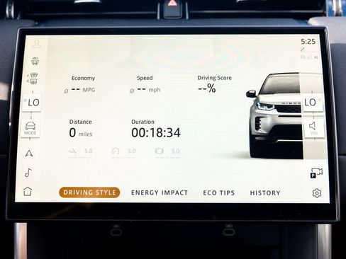 Used 2024 Land Rover Discovery Sport S AWD/4WD image 27