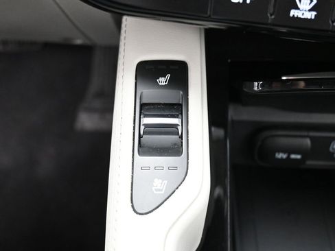 Used 2023 Kia Telluride EX image 24