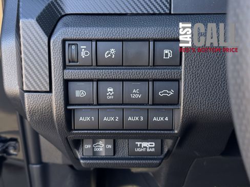 Used 2025 Toyota Tacoma TRD Pro image 27