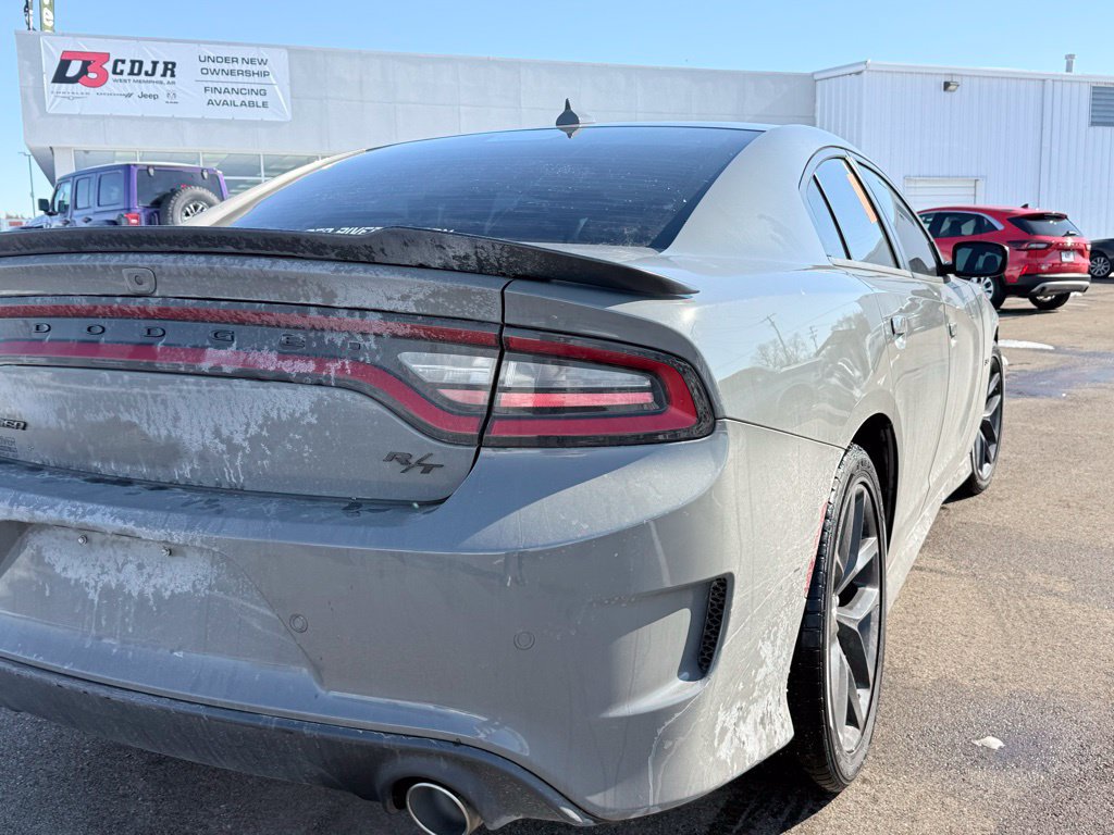 Used 2023 Dodge Charger R/T w/ Blacktop Package RWD image 10
