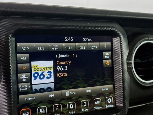 Used 2022 Jeep Wrangler Sahara w/ Safety Group image 21