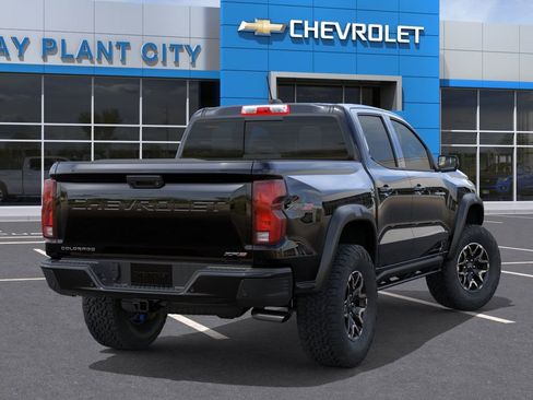 New 2026 Chevrolet Colorado ZR2 w/ Technology Package AWD/4WD image 4