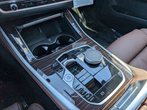 New 2026 BMW X5 xDrive40i w/ Premium Package image 28